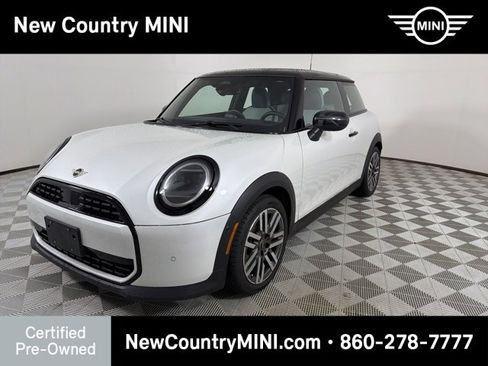 Certified 2025 MINI Cooper 2-Door Hardtop image 3