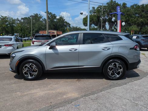 Certified 2023 Kia Sportage LX FWD image 8