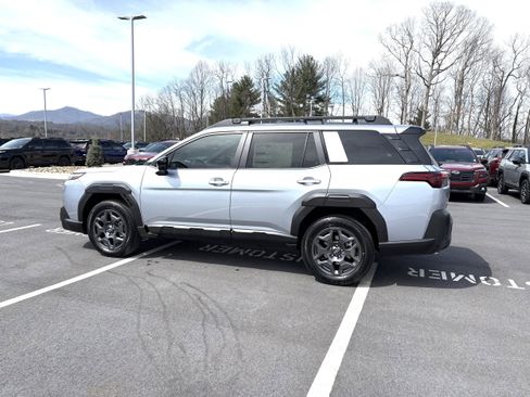 New 2026 Subaru Outback Premium AWD/4WD image 5