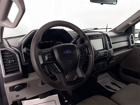 Used 2019 Ford F250 XLT image 9