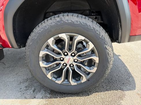 New 2026 GMC Canyon Denali AWD/4WD image 26