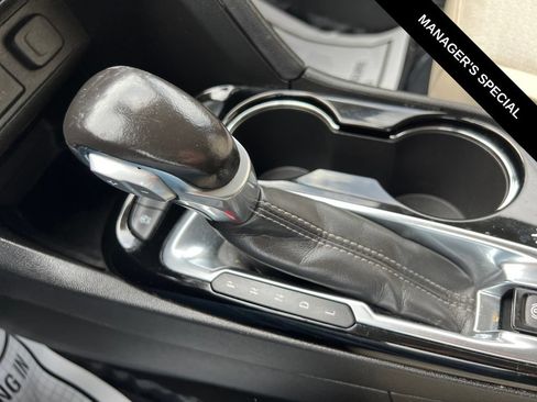 Used 2021 Buick Encore GX Select FWD image 25