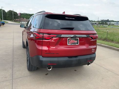 Used 2023 Chevrolet Traverse RS AWD/4WD image 6