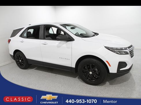 Certified 2022 Chevrolet Equinox LS image 1