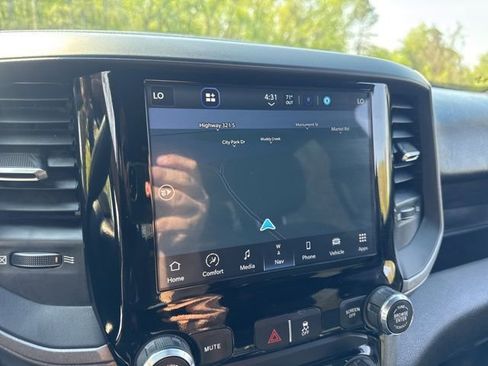 Used 2024 RAM 3500 Tradesman w/ Chrome Appearance Group image 20