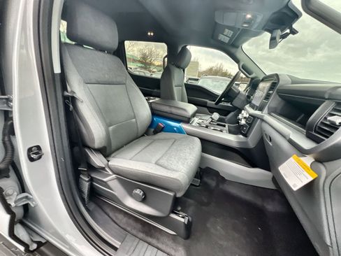 New 2025 Ford F150 Lightning XLT image 26