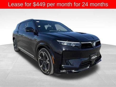 New 2024 VinFast VF 9 Plus image 1