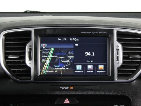 Used 2017 Kia Sportage SX image 7