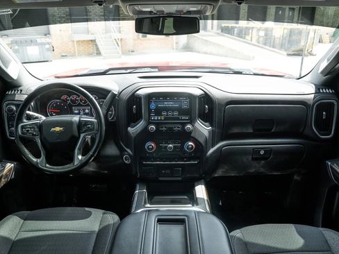 Used 2020 Chevrolet Silverado 2500 LT w/ Texas Edition AWD/4WD image 33