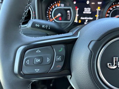 New 2026 Jeep Gladiator Mojave AWD/4WD image 21