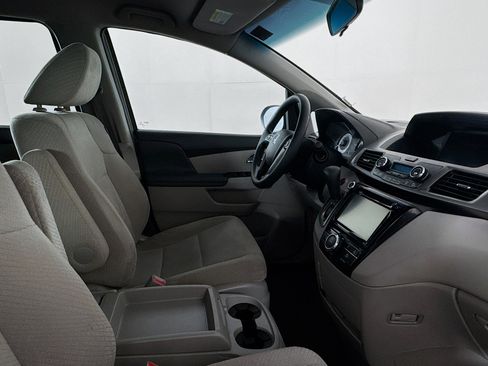 Used 2016 Honda Odyssey EX image 28