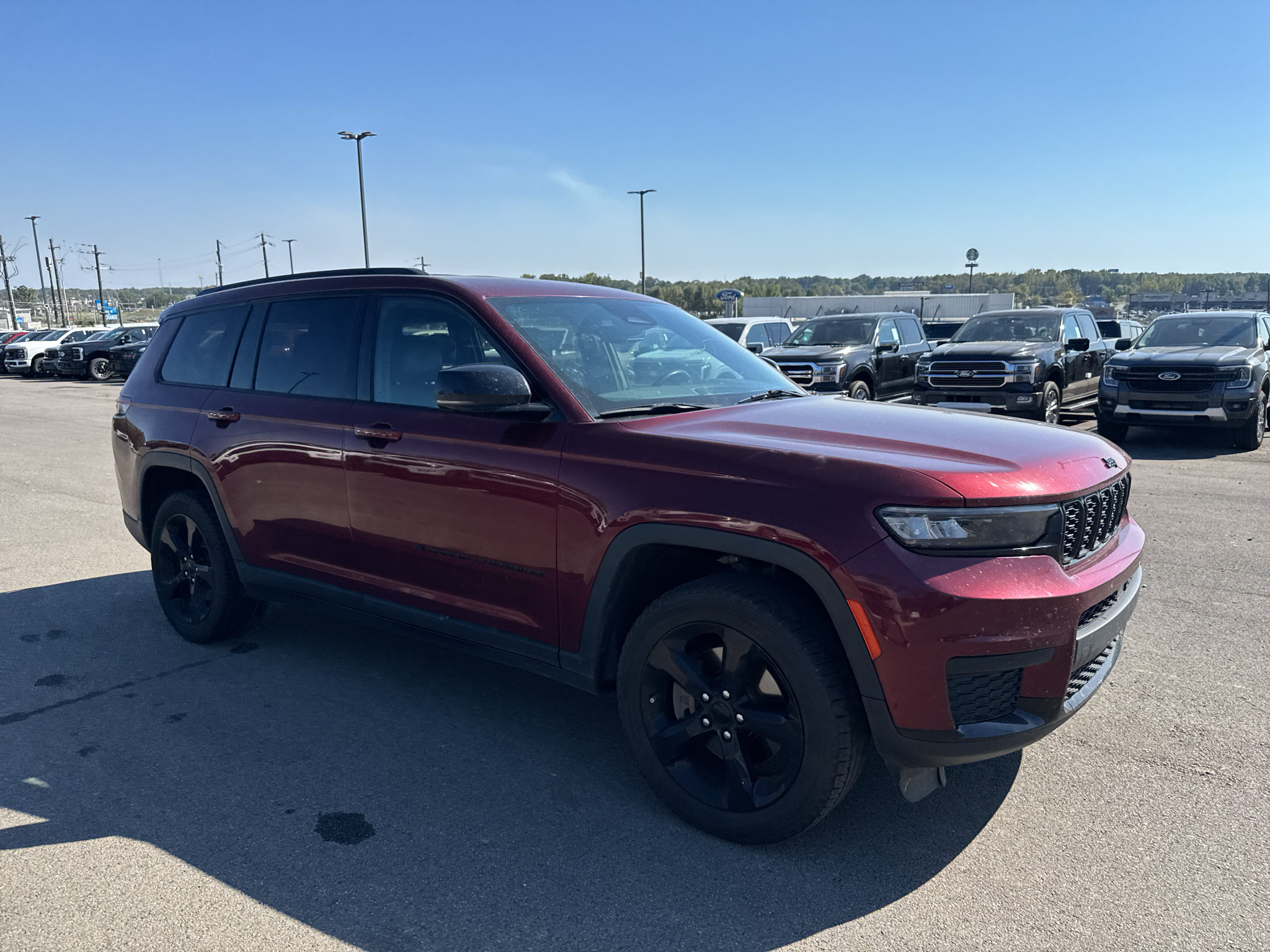 Used 2021 Jeep Grand Cherokee L Laredo AWD/4WD image 4