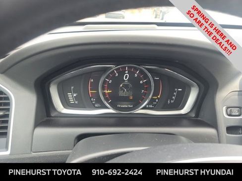 Used 2017 Volvo XC60 T5 Inscription w/ Advanced Package image 11