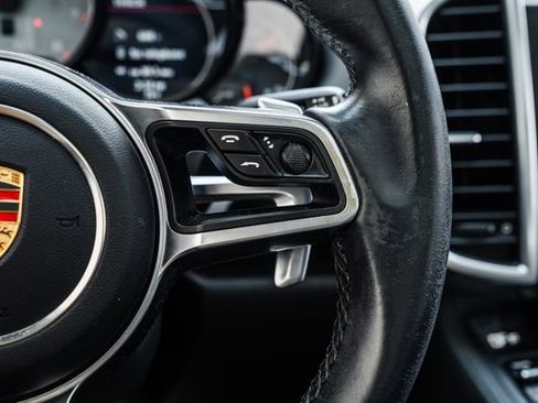Used 2015 Porsche Cayenne S image 67