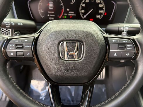 Used 2024 Honda Civic Sport image 11