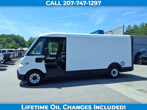 Used 2024 Chevrolet Brightdrop 600 w/ Commercial Equipment Package AWD/4WD image 8