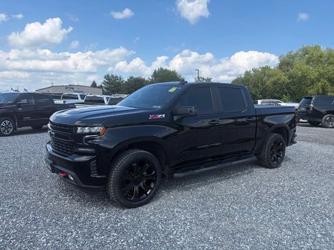 Used 2021 Chevrolet Silverado 1500 RST w/ True North Edition Plus AWD/4WD image 2