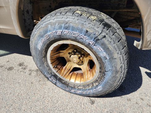 Used 2002 Ford F150 Lariat image 14