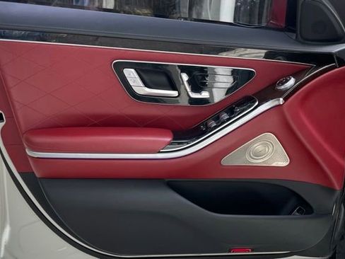 Used 2022 Mercedes-Benz S 580 4MATIC Sedan image 13