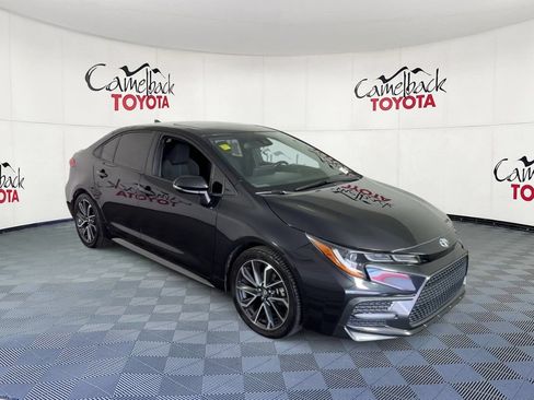 Used 2022 Toyota Corolla SE FWD image 5