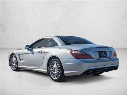 Used 2013 Mercedes-Benz SL 550 image 9