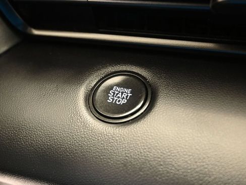 Used 2025 Hyundai Elantra Sport FWD image 24
