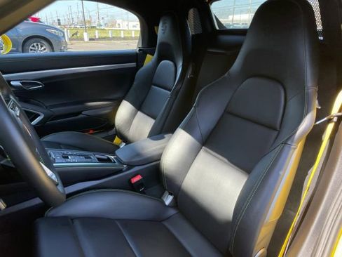 Used 2024 Porsche 718 Boxster GTS image 31