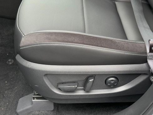 New 2025 INFINITI QX55 Sensory w/ Lighting Package image 15