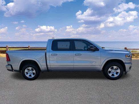 Certified 2025 RAM 1500 Big Horn AWD/4WD image 9