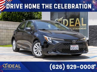 Used 2023 Toyota Corolla SE w/ Blackout Package (TMS) FWD video 1