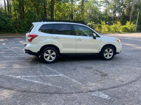 Used 2016 Subaru Forester 2.5i Limited w/ Protection Package #2 image 4