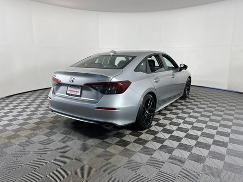 Certified 2025 Honda Civic Sport image 5