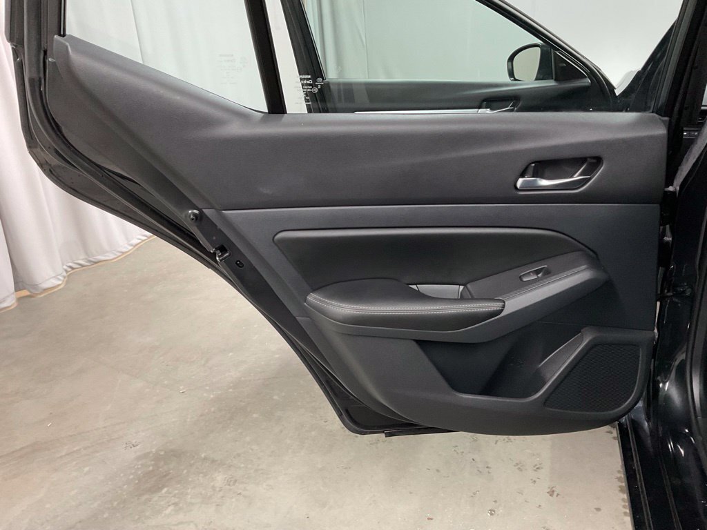 Used 2022 Nissan Altima 2.5 SV FWD image 32