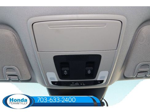 New 2025 Honda Pilot Touring image 14