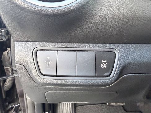 Used 2024 Kia Forte LXS FWD image 36