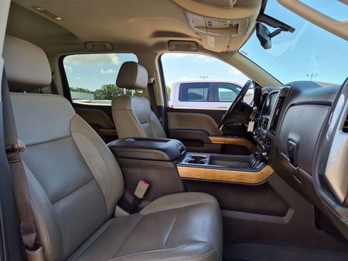 Used 2018 Chevrolet Silverado 1500 LTZ w/ Sport Package RWD image 26