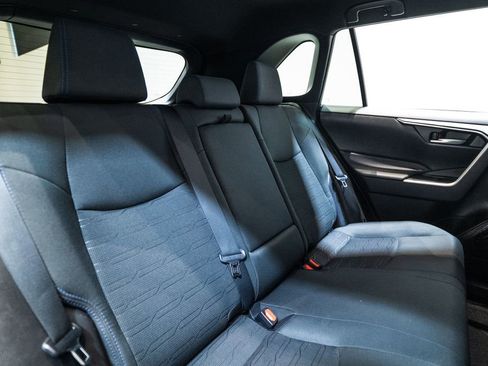 Certified 2024 Toyota RAV4 SE image 31