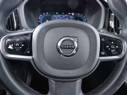 Certified 2025 Volvo XC60 B5 Plus w/ Climate Package AWD/4WD image 15