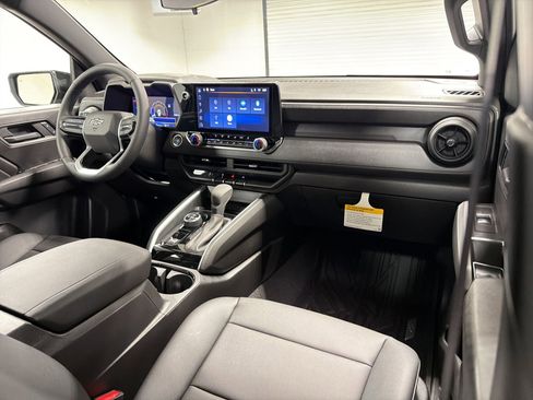 New 2026 Chevrolet Colorado Trail Boss AWD/4WD image 29