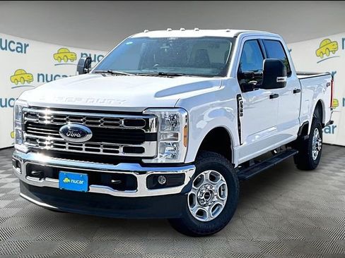 New 2026 Ford F350 XLT w/ Snow Plow/Camper Package AWD/4WD image 17