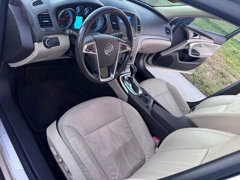 Used 2011 Buick Regal CXL Turbo w/ TO2 Preferred Equipment Group image 13