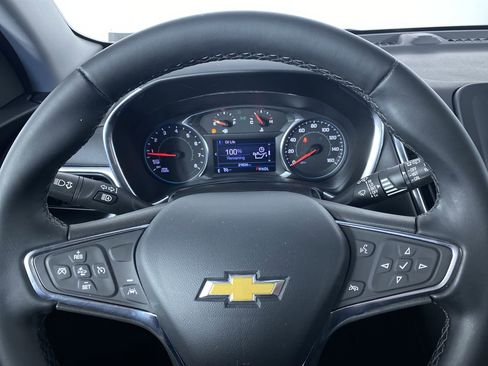 Certified 2024 Chevrolet Equinox LT image 3