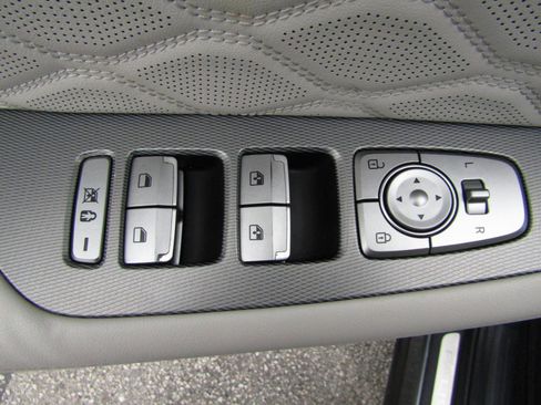 Used 2022 Hyundai Palisade Calligraphy w/ Cargo Package image 11