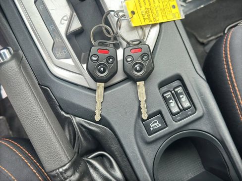 Used 2019 Subaru Crosstrek 2.0i Premium image 16