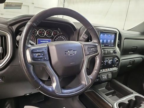 Used 2020 Chevrolet Silverado 1500 RST image 8