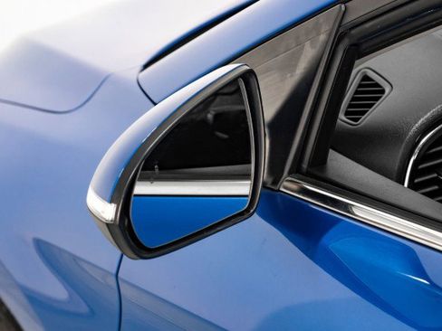 Used 2017 Hyundai Elantra Limited image 35