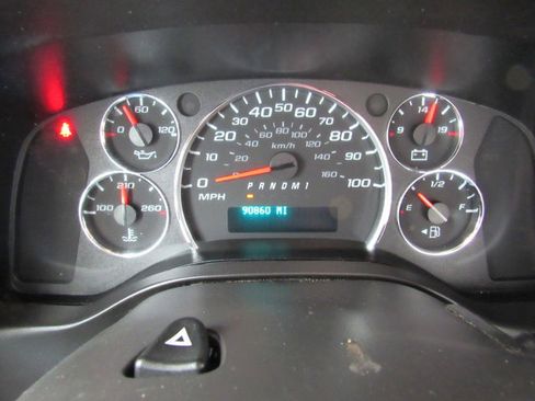 Used 2021 GMC Savana 3500 Extended w/ Power Convenience Package image 26