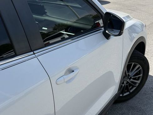 Used 2019 MAZDA CX-5 Sport FWD image 9