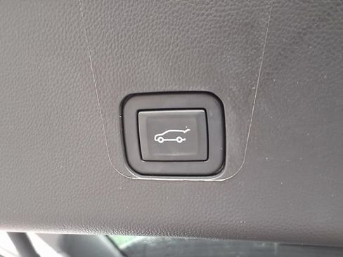 Certified 2024 Chevrolet Traverse RS AWD/4WD image 28