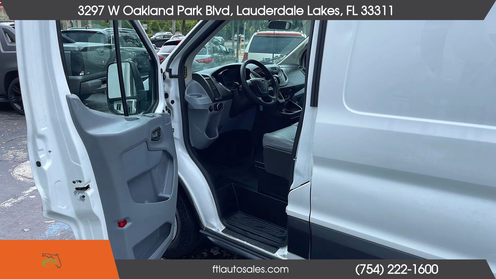 Used 2015 Ford Transit 150 130 Low Roof w/ Exterior Upgrade Package RWD image 18